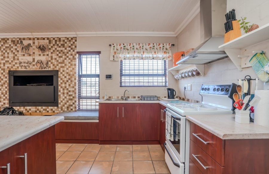 3 Bedroom Property for Sale in Country Club Western Cape